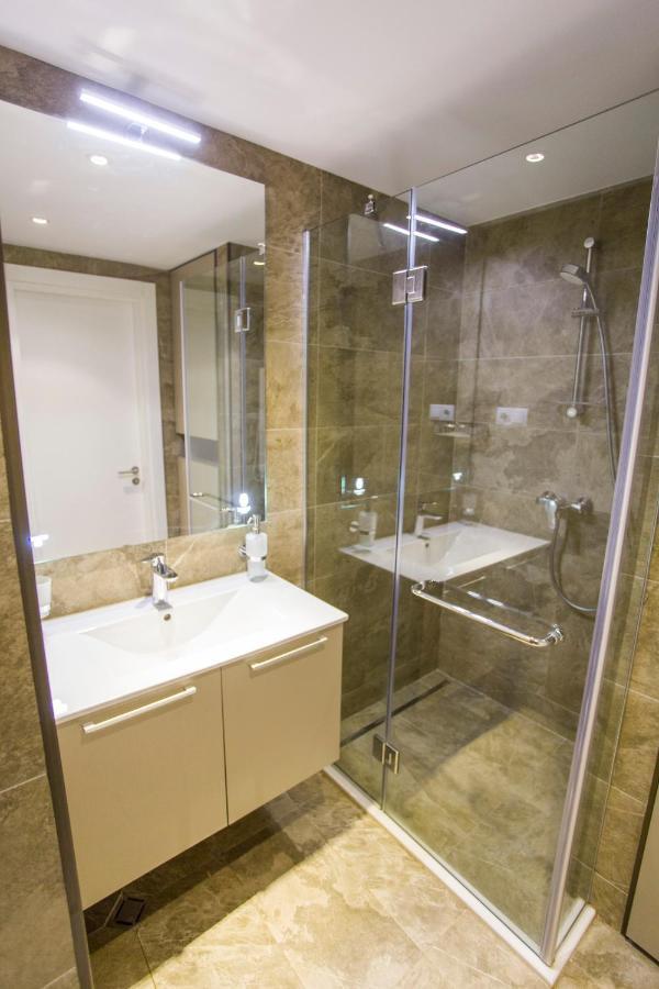 Lamazi View Apartment באטומי מראה חיצוני תמונה